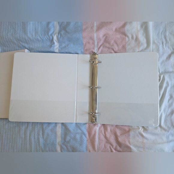 2-Pack White  Binders - Picture 4 of 5